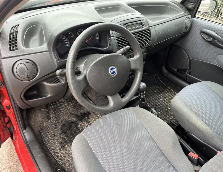 Fiat Punto 9