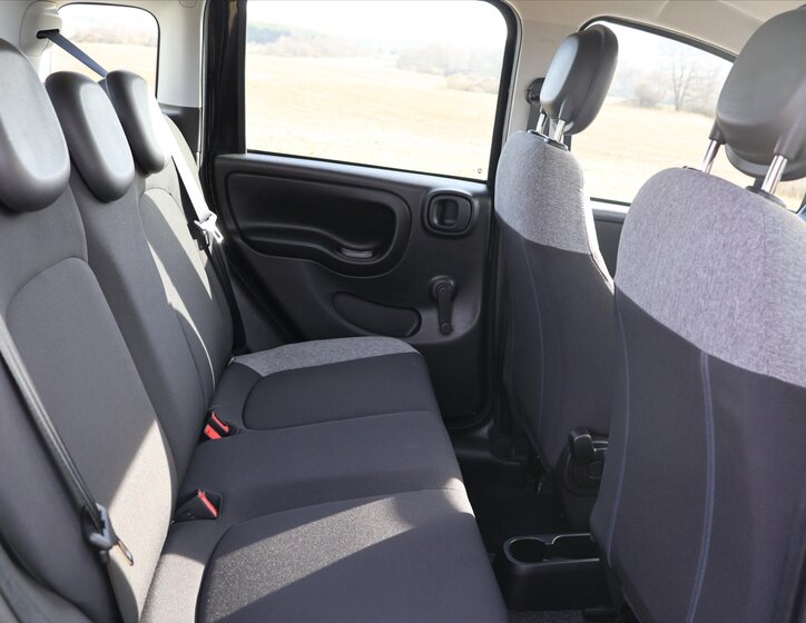 Fiat Panda Hatchback 999,0 51 kw