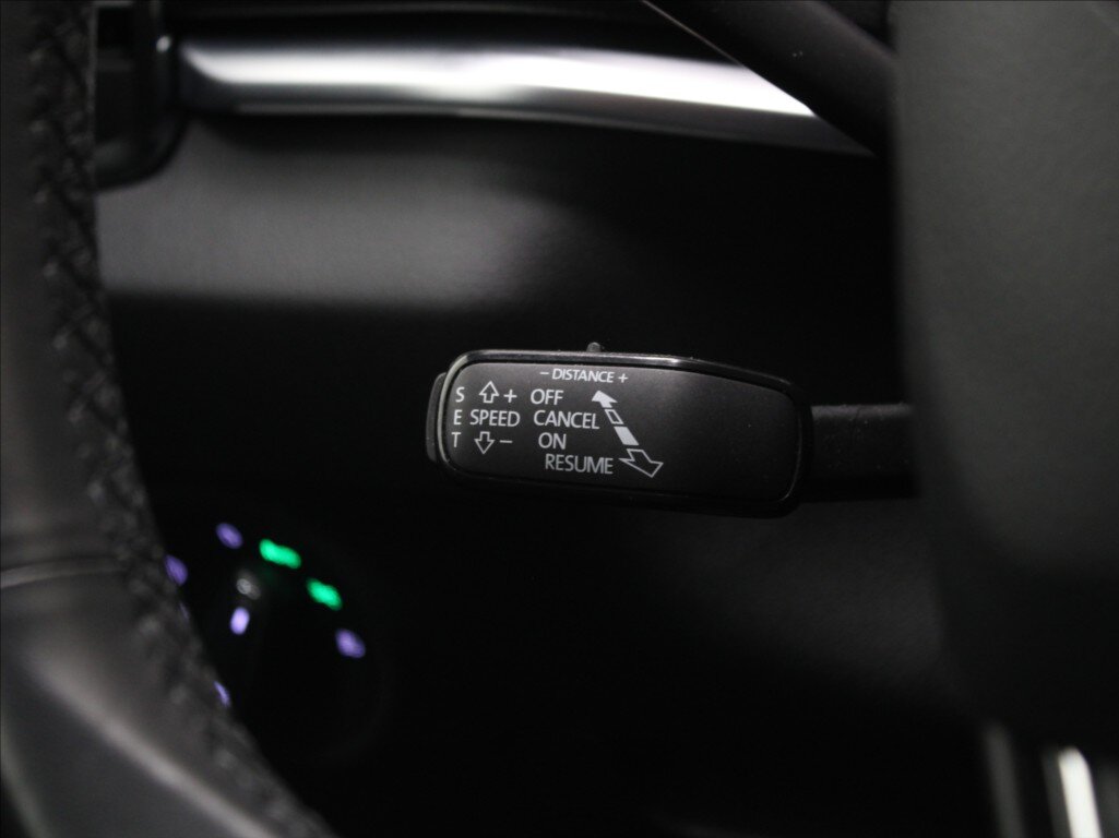 Škoda Karoq SUV 1,5 l 110 kw