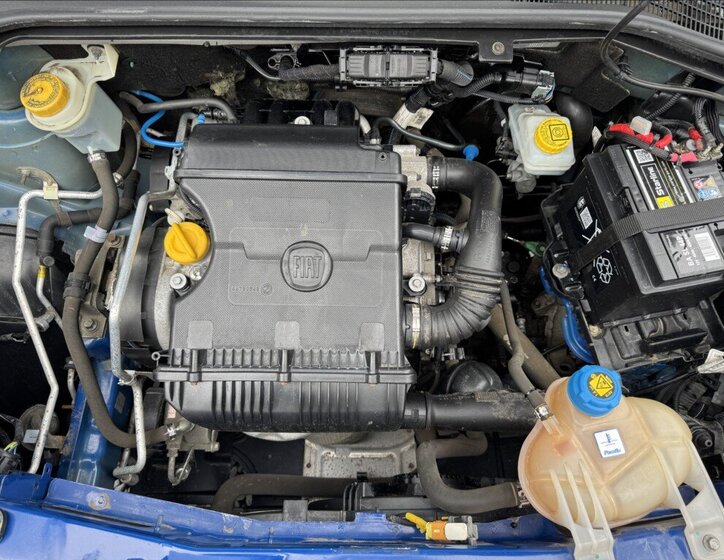 Fiat Dobló cargo Skříň 1,4 l 70 kw