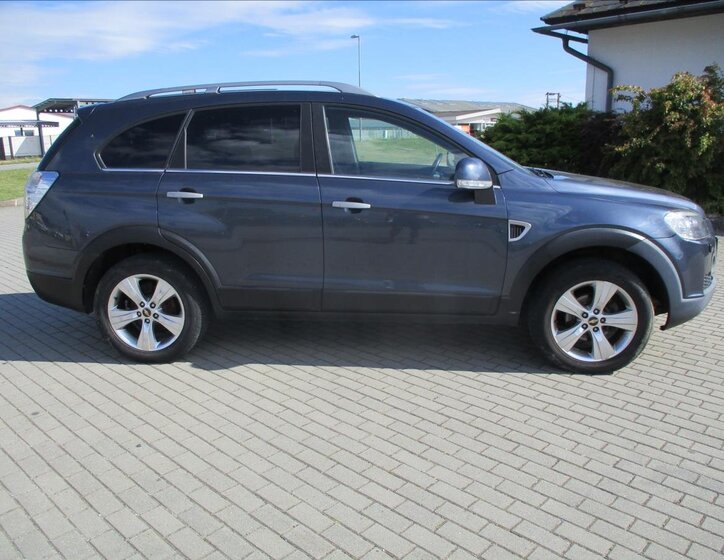 Chevrolet Captiva 5