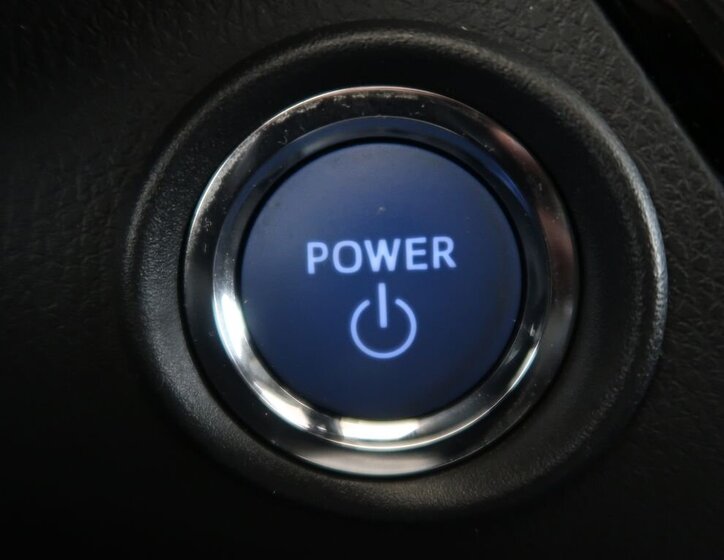 Toyota C-HR SUV / Terénní 1,8 l 72 kw