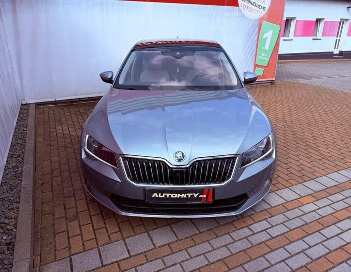 Škoda Superb Liftback 2,0 l 206 kw
