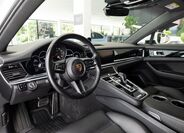 Porsche Panamera 5