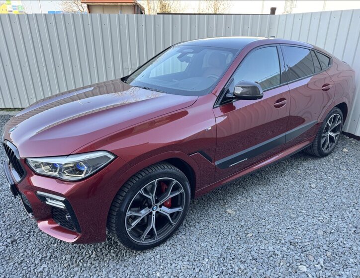 BMW X6 Sedan / Limuzína 3,0 l 210 kw