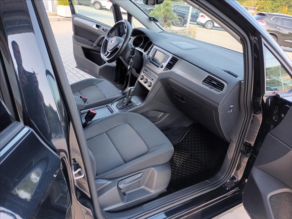 Volkswagen Golf Sportsvan MPV 1,4 l 92 kw