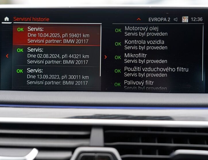 BMW Řada 7 Sedan 3,0 l 210 kw