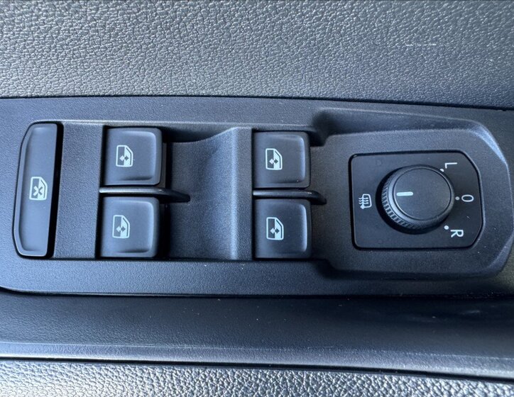 Škoda Karoq Kombi 1,5 l 110 kw