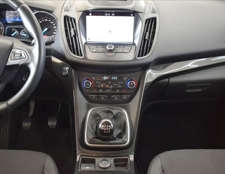 Ford Kuga SUV / Terénní 2,0 l 110 kw