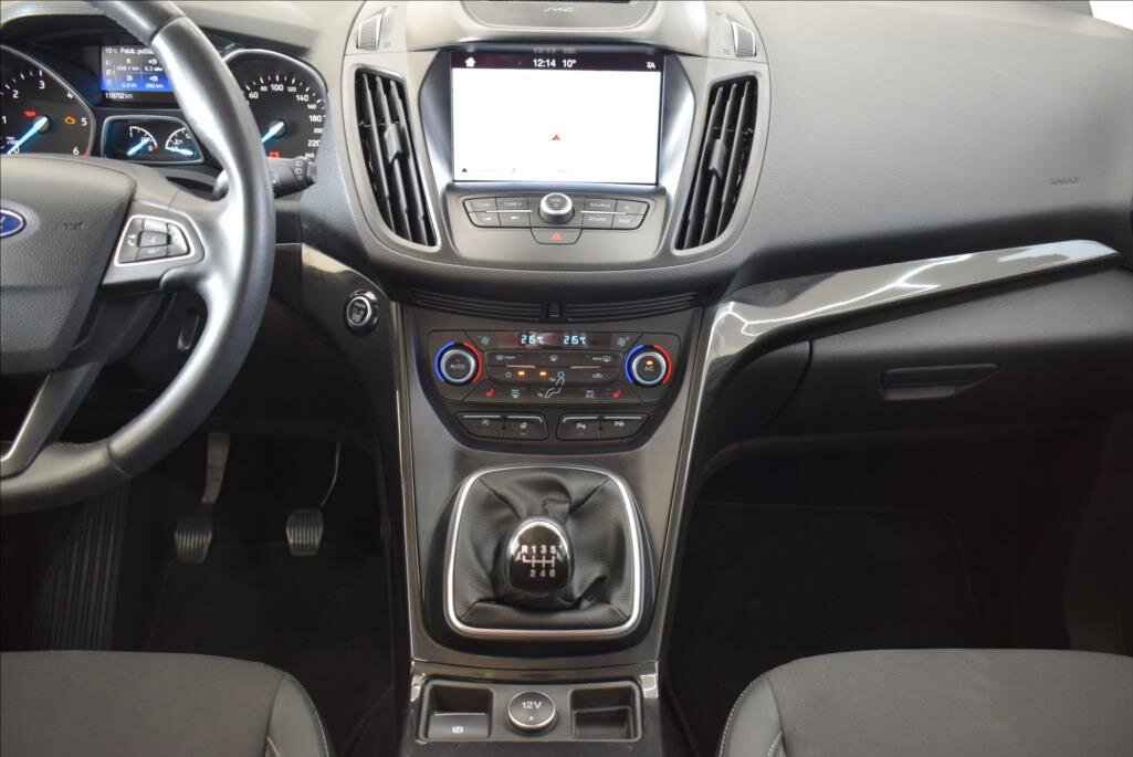 Ford Kuga SUV / Terénní 2,0 l 110 kw