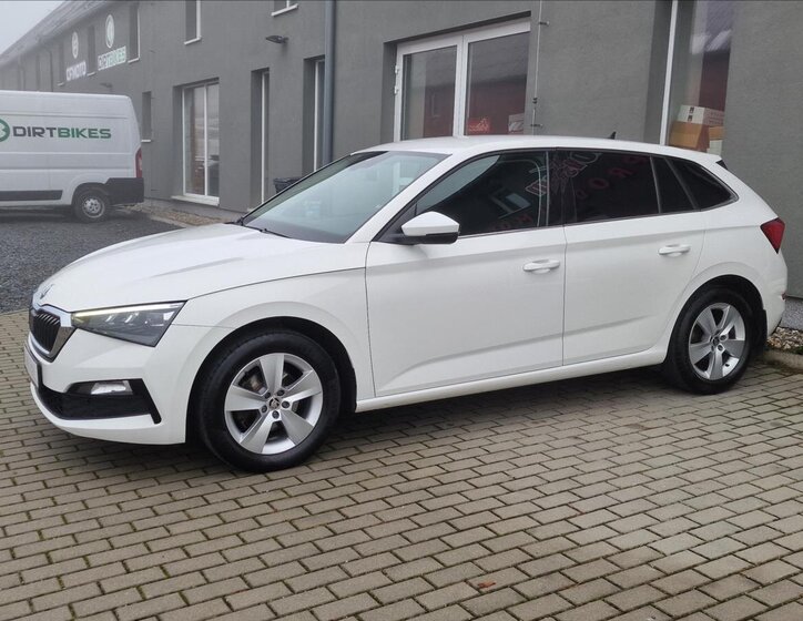 Škoda Scala Hatchback 1,6 l 85 kw
