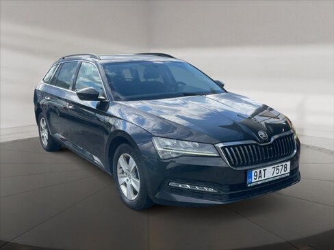 Škoda Superb Kombi 2,0 l 110 kw