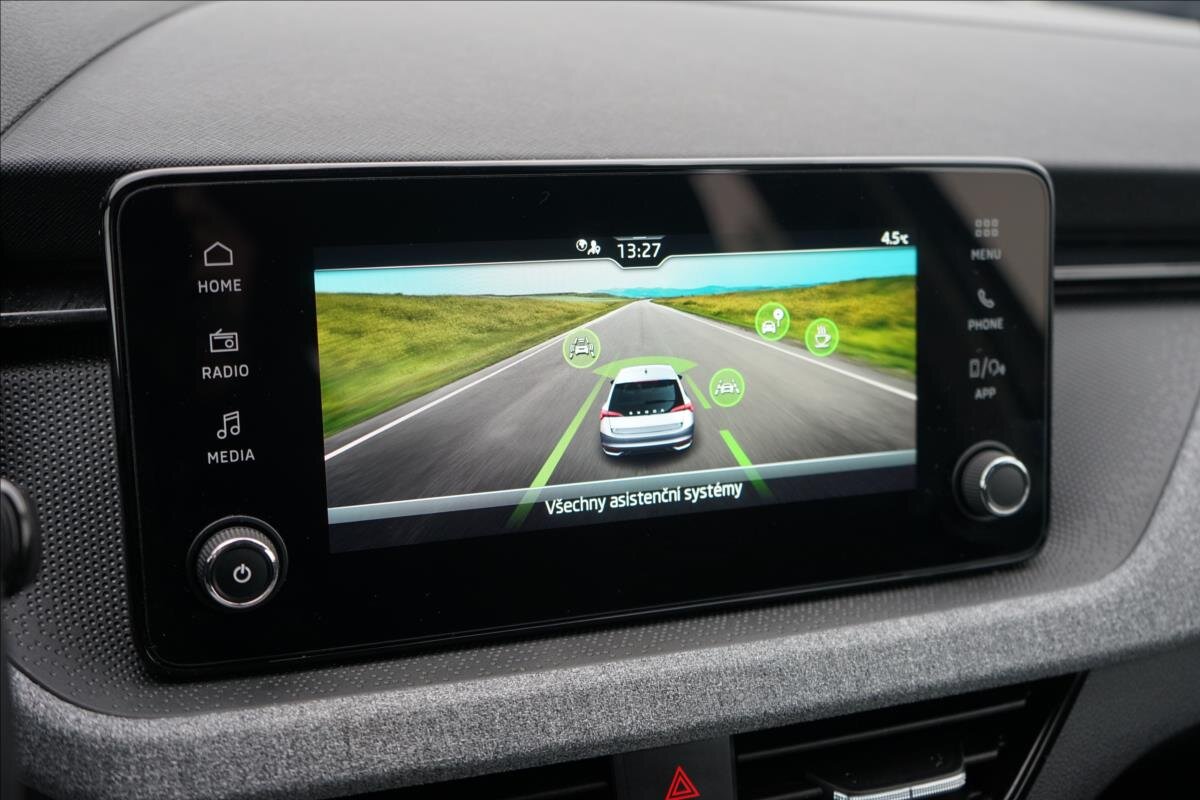 Škoda Scala Hatchback 999,0 85 kw