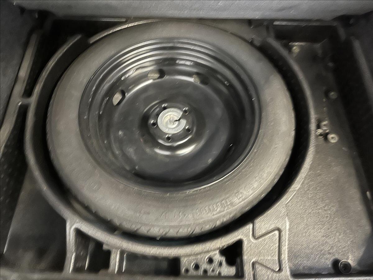 Volkswagen Tiguan SUV / Terénní 2,0 l 103 kw