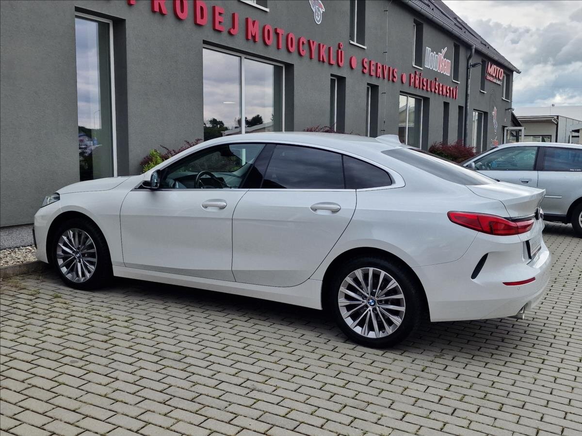 BMW Řada 2 Sedan / Limuzína 2,0 l 110 kw