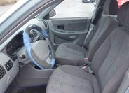 Hyundai Accent 19
