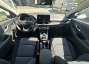 Hyundai i30 8