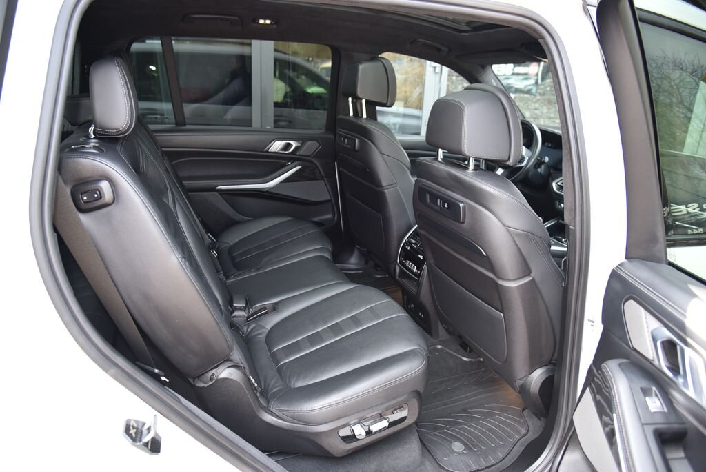 BMW X7 SUV / Terénní 3,0 l 195 kw