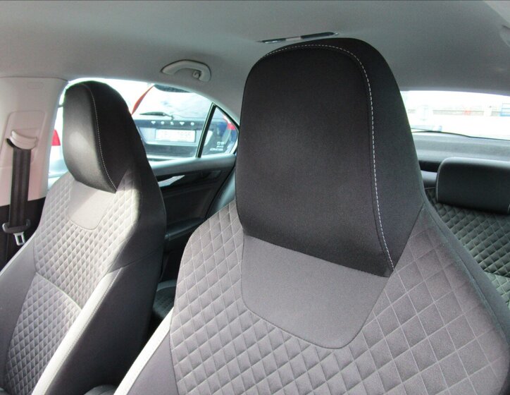 Škoda Rapid Sedan 999,0 81 kw