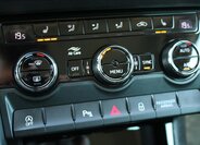 Škoda Karoq SUV / Terénní 1,5 l 110 kw