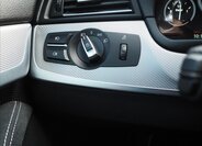 BMW Řada 5 Kombi 3,0 l 190 kw