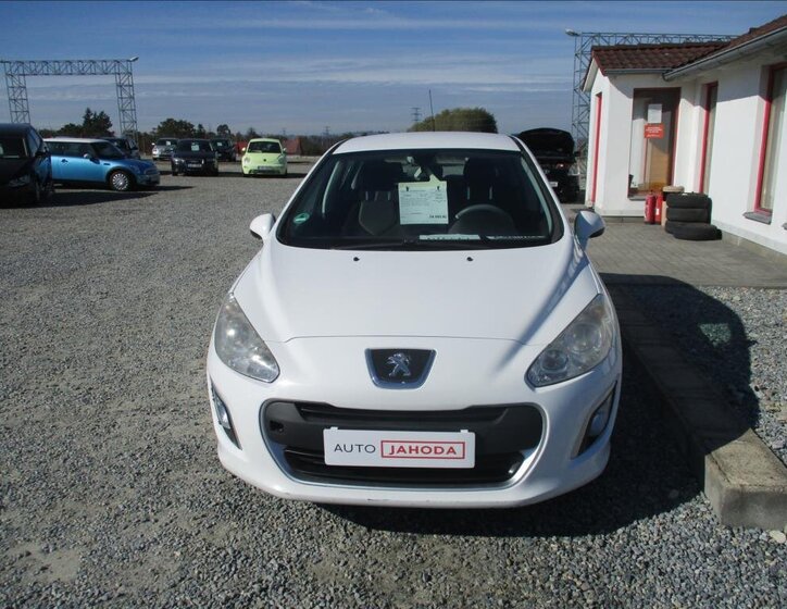 Peugeot 308 Hatchback 1,6 l 68 kw