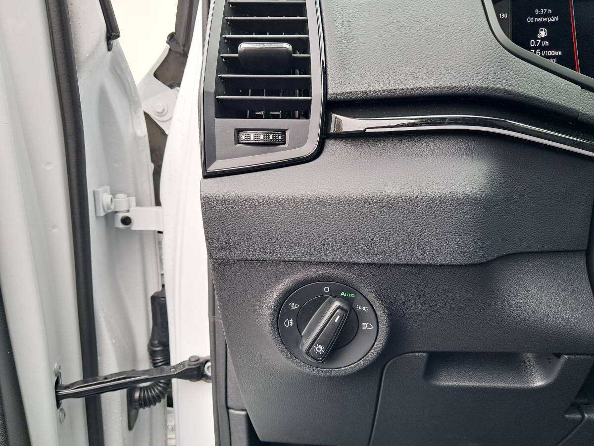 Škoda Karoq SUV / Terénní 2,0 l 110 kw