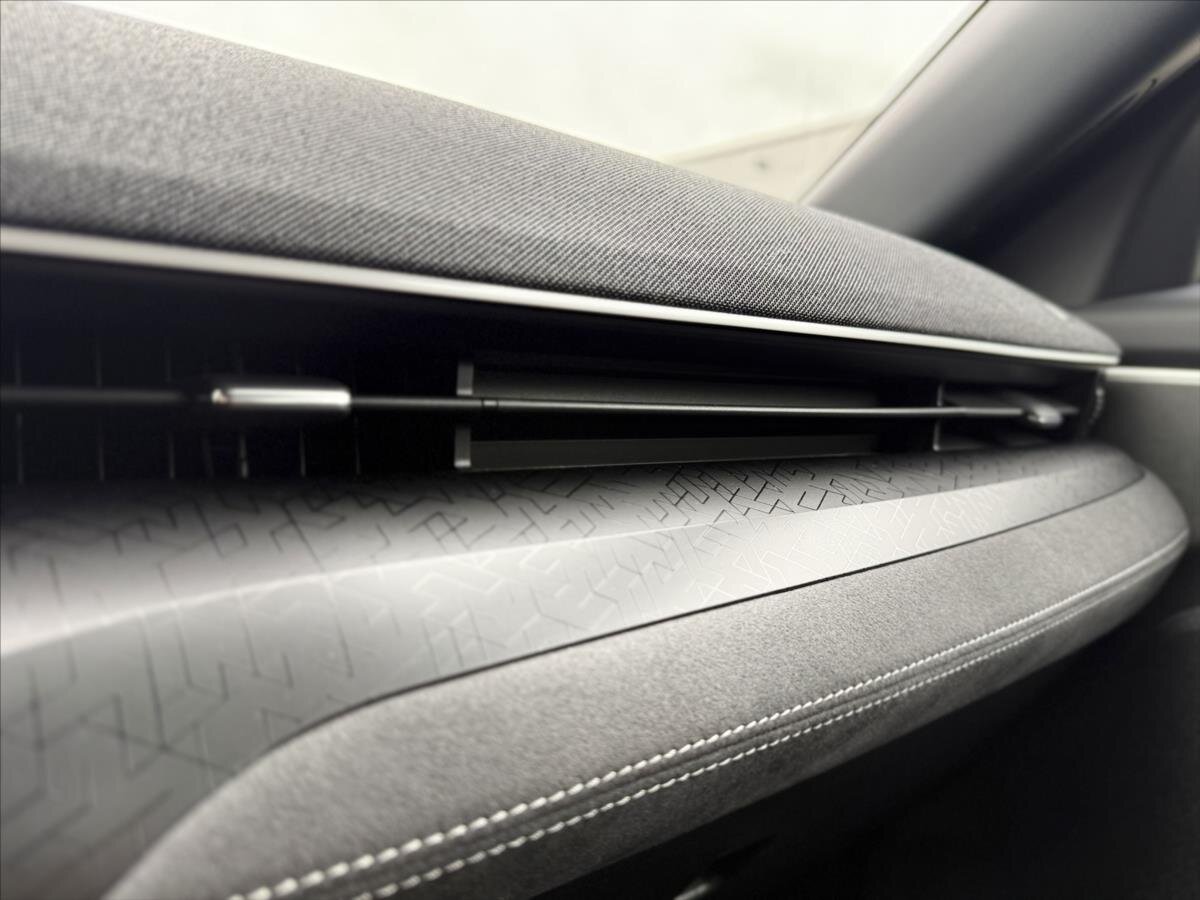 Ford Mustang Mach-E Hatchback 0,0 358 kw