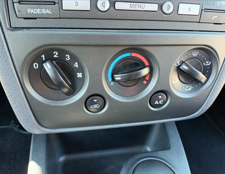 Ford Fusion Hatchback 1,4 l 59 kw