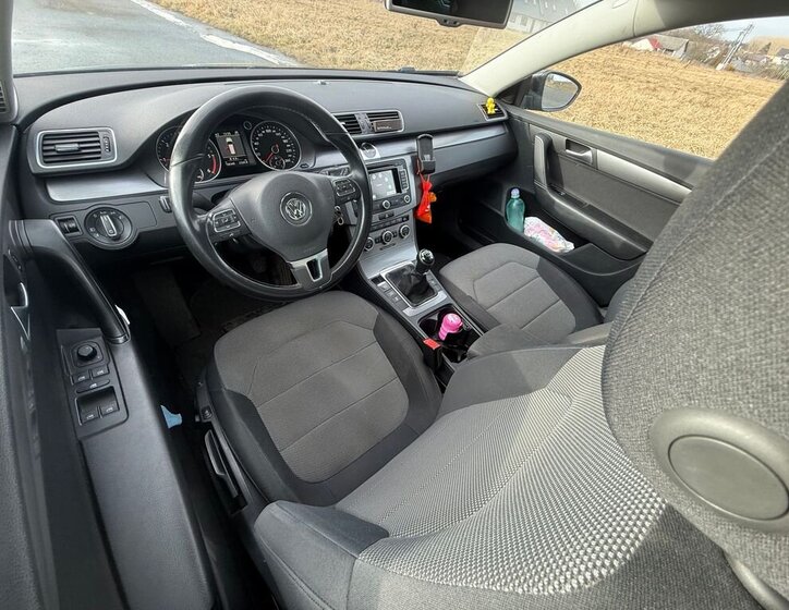 Volkswagen Passat Kombi 2,0 l 103 kw