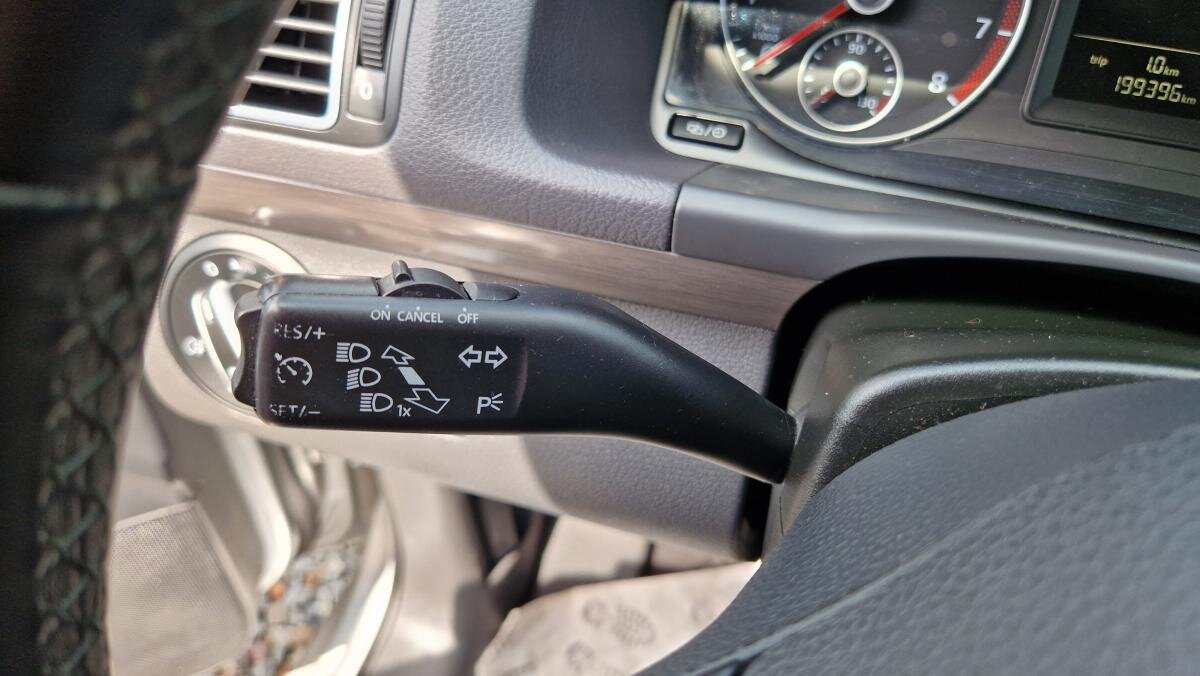 Volkswagen Touran MPV 1,4 l 103 kw