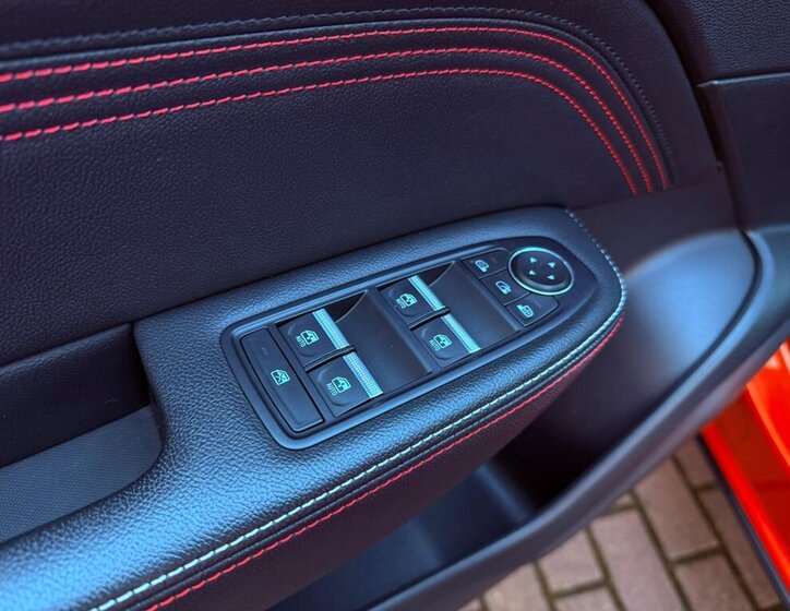 Renault Arkana SUV / Terénní 1,3 l 103 kw