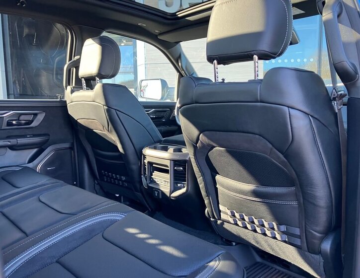 Dodge RAM Pick-up 3,0 l 403 kw