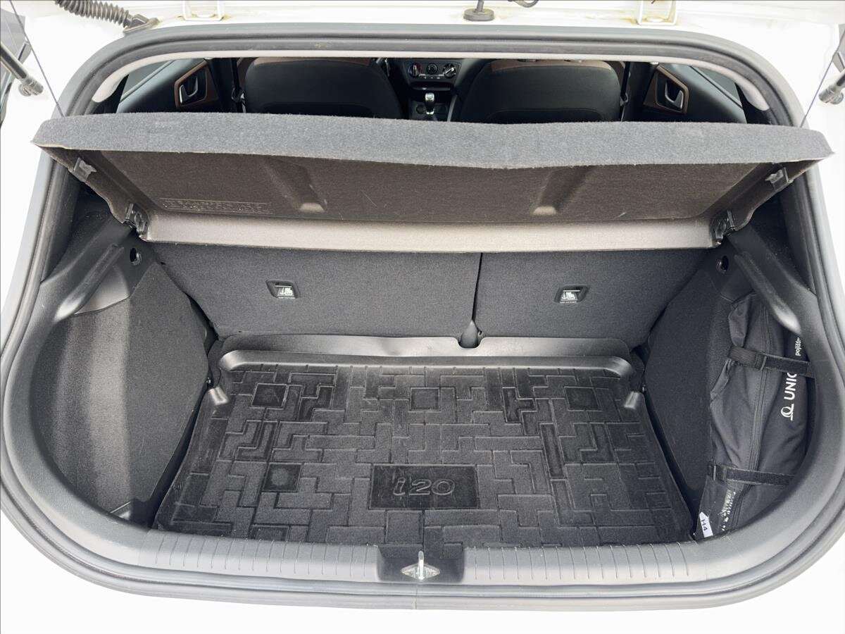 Hyundai i20 Hatchback 1,2 l 55 kw