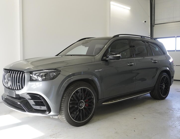 Mercedes-Benz GLS SUV / Terénní 4,0 l 450 kw