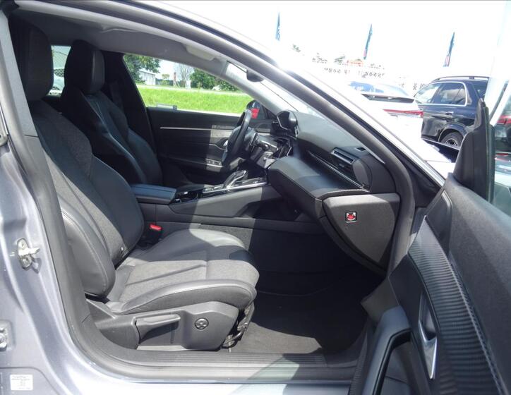 Peugeot 508 21