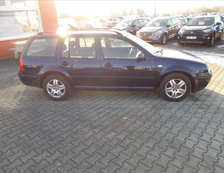 Volkswagen Golf Kombi 1,4 l 55 kw