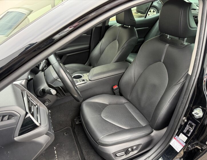 Toyota Camry Sedan 2,5 l 131 kw