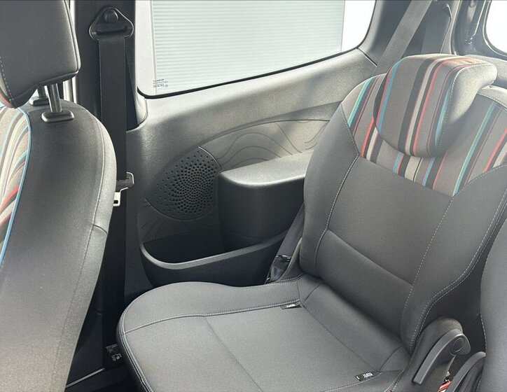 Renault Twingo Hatchback 1,1 l 55 kw