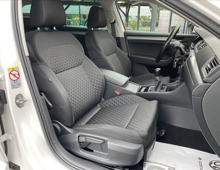 Škoda Superb Kombi 1,4 l 110 kw