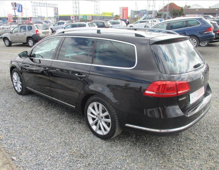 Volkswagen Passat Kombi 2,0 l 130 kw