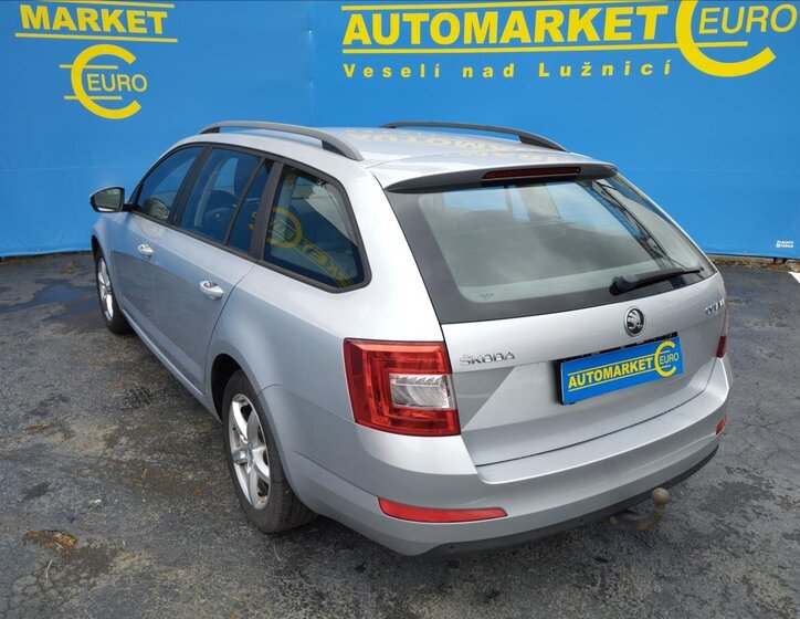 Škoda Octavia Kombi 2,0 l 110 kw