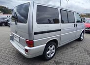 Volkswagen Multivan 5