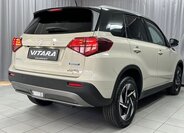 Suzuki Vitara 8