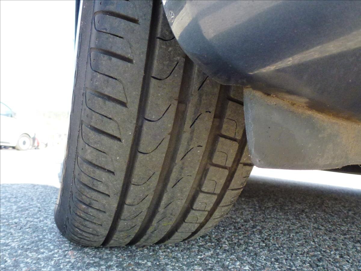 Škoda Octavia Kombi 1,8 l 118 kw