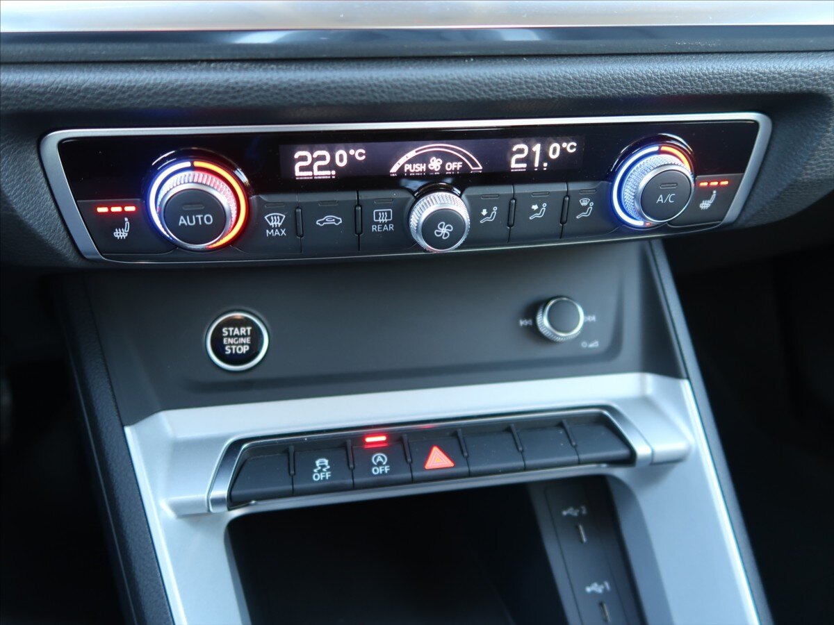 Audi Q3 SUV / Terénní 2,0 l 110 kw