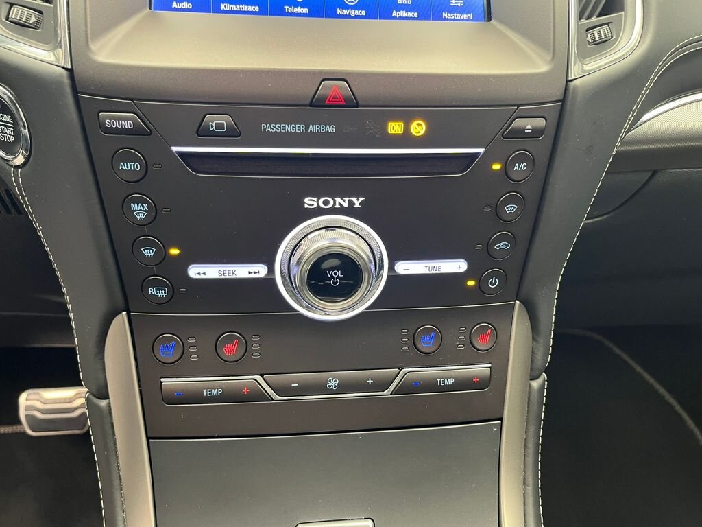 Ford S-MAX MPV 2,5 l 140 kw