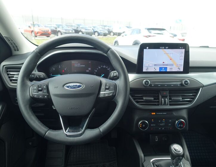 Ford Focus 9