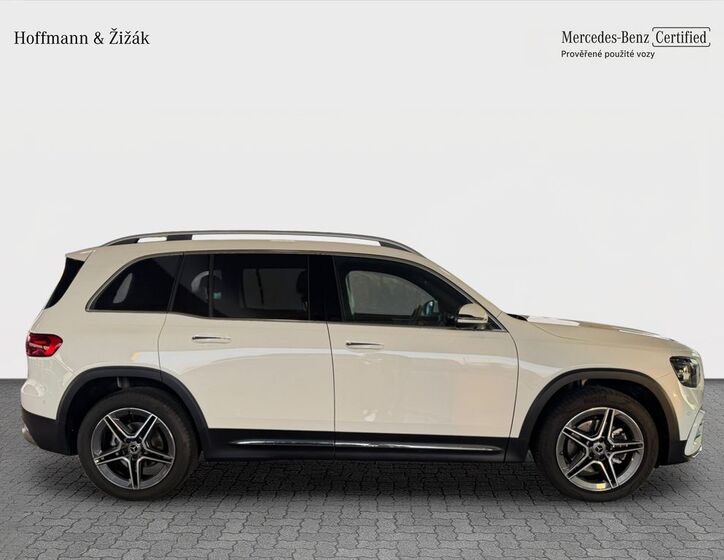 Mercedes-Benz GLB 4