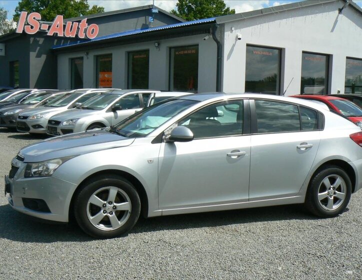 Chevrolet Cruze Hatchback 1,6 l 91 kw